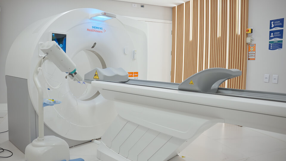 Equipamento de Tomografia