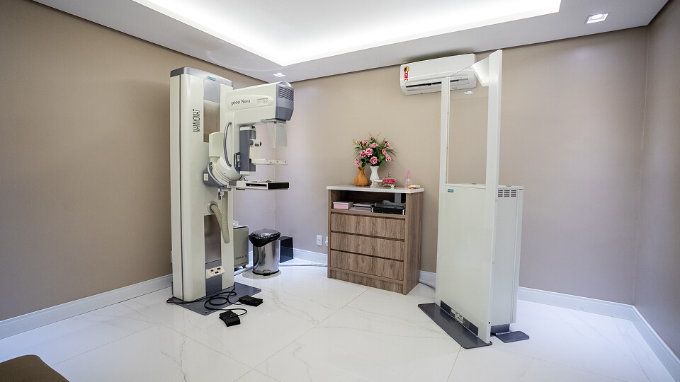 Equipamento de Mamografia Digital